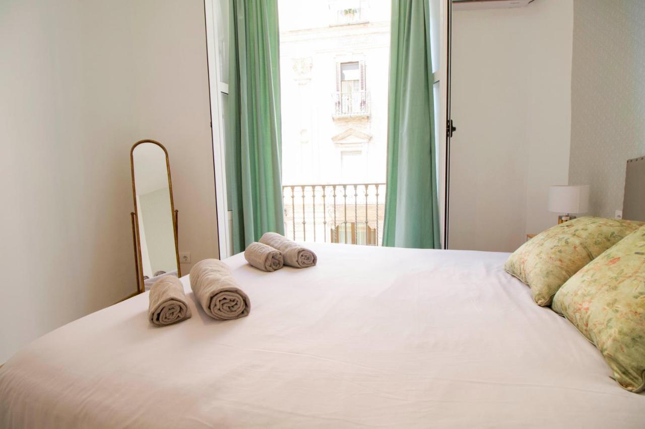 Apartments Ole - Tetuan Seville Exterior photo