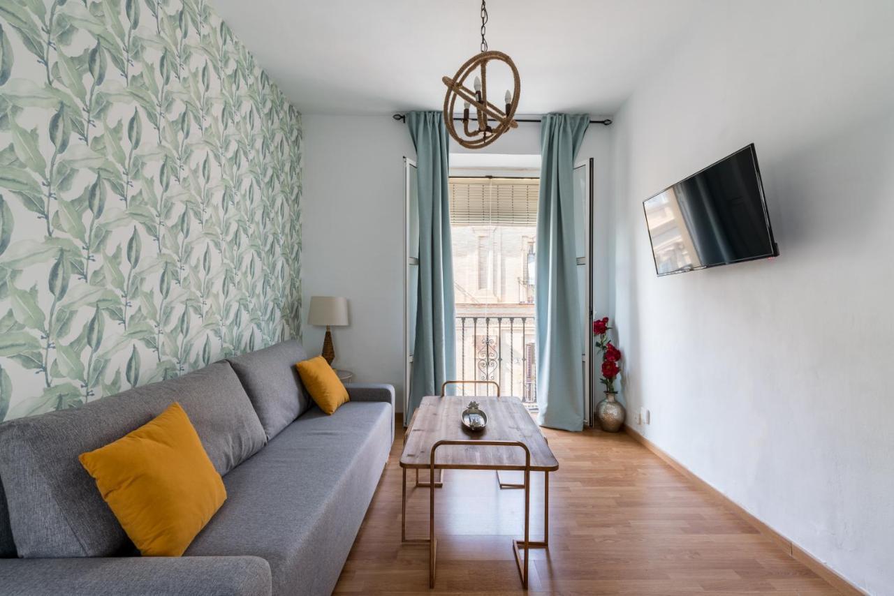 Apartments Ole - Tetuan Seville Exterior photo